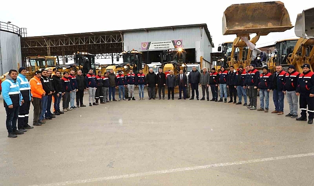 Afyonkarahisar Belediyesi karla mücadeleye hazır