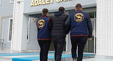 Ağrı'da araması bulunan şahıs yakalandı