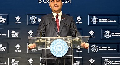 Bakan Kacır'dan, ilk Türk uzay yolcusu ile ilgili açıklama