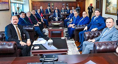 Bakan Tunç, İstanbul Anadolu Adalet Sarayı'nı ziyaret etti