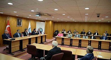 BUÜ, araştırma üniversitesi vizyonuna odaklandı