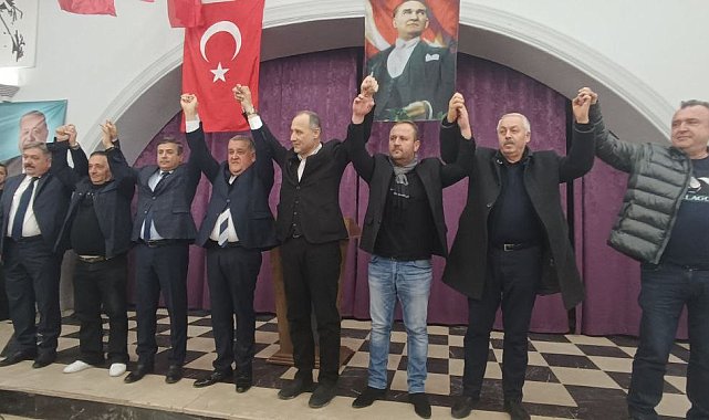 Dede olduğu gün adaylığını açıkladı