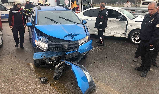 Isparta'da kaza: 4 kişi yaralı