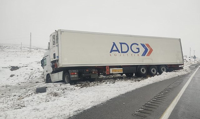Kar yağışı kazayı beraberinde getirdi