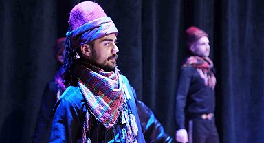 Keçiören'de 'Bir Türk Tiyatrosu' sahnelendi