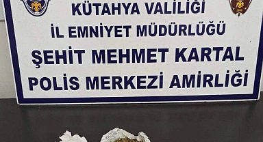 Kütahya'da bekçiler 2 şahsın üzerinde uyuşturucu ele geçirdi