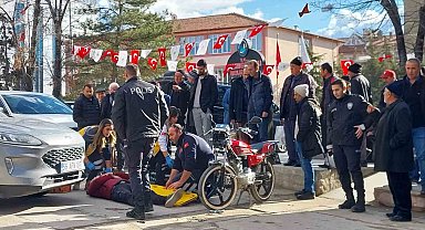 Otomobil ile motosiklet çarpıştı: 1 yaralı