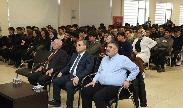 Rektör Fatih Altun, OSB Teknik Koleji öğrencileri ile buluştu