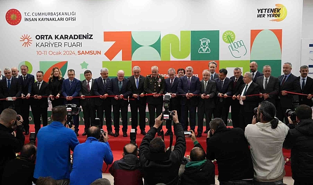 Üniversite öğrencileri ve mezunları kariyerlerini Samsun'da şekillendiriyor