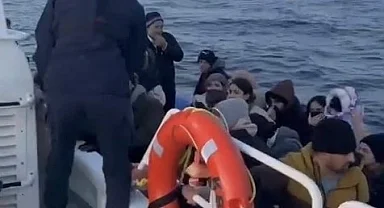 Yunan unsurlarınca ölüme terk edilen 34 kaçak göçmen kurtarıldı