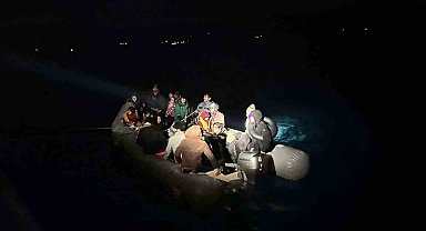 Yunan unsurlarınca ölüme terk edilen 36 kaçak göçmen kurtarıldı