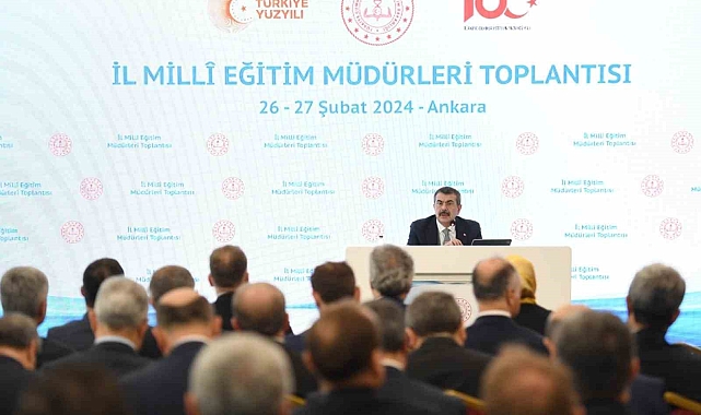 Bakan Tekin, 81 ilin milli eğitim müdürleriyle bir araya geldi