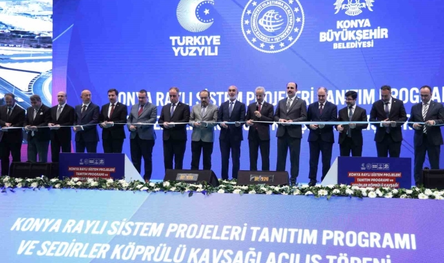 Bakan Uraloğlu: "Konya'ya 55,6 kilometre raylı sistem hattı kazandırılacak"