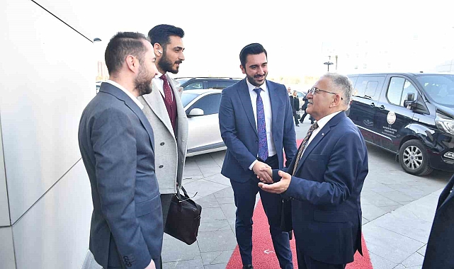 Başkan Büyükkılıç'tan Baro Başkanı Köse'ye ziyaret