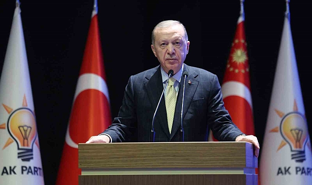 Cumhurbaşkanı Erdoğan: "'Ben seçimi kazanırsam, kazandıktan sonra yine AK Parti'de olacağım' diyen sirk cambazlarına asla prim vermeyiniz"