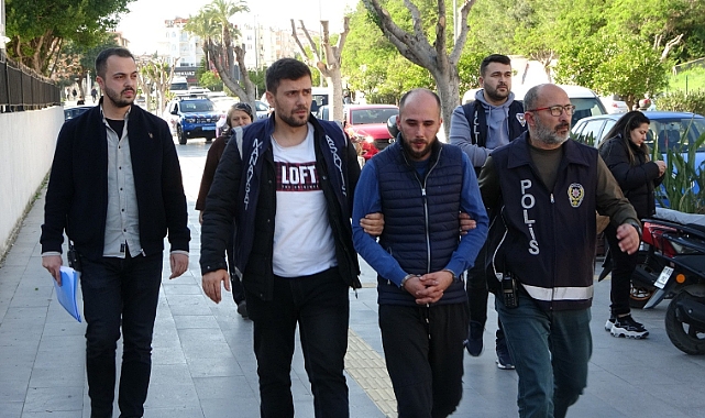 Eşini katleden zanlı, mekanda para üstünü bırakmış