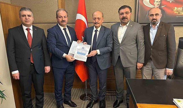 Sağlık-Sen Genel Başkanı Doğan: "Nöbet ücretleri de kanun teklifine eklenmeli"