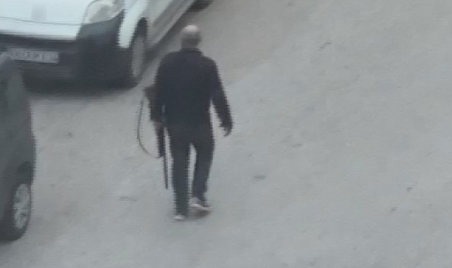 Şehir magandası pompalı tüfekle etrafa dehşet saçtı