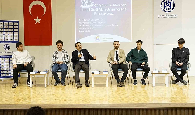 Teknofest'te ödül alan girişimciler genç girişimcilerle bir araya geldi