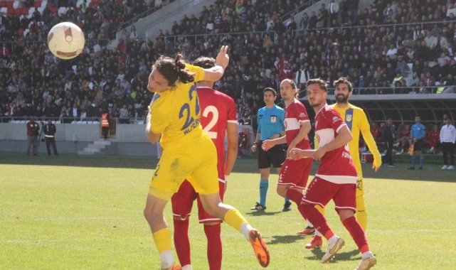 TFF 2. Lig: Karaman FK: 2 - Belediye Derincespor: 0