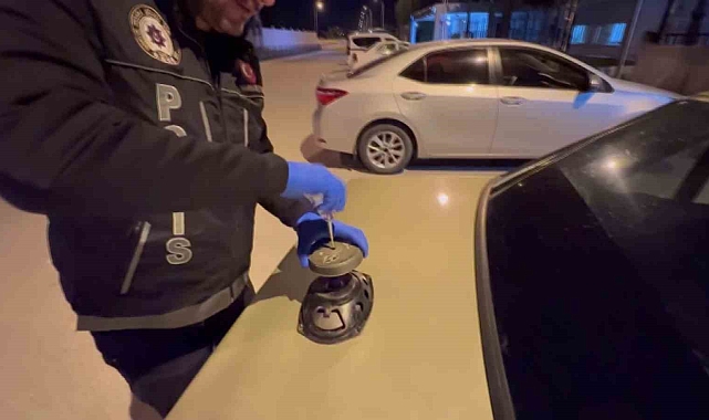 Karaman'da arama yapılan bir otomobilde: Hoparlörden uyuşturucu çıktı