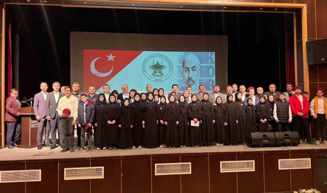Karapınar'da İstiklal Marşı'nın Kabulü ve Mehmet Akif Ersoy'u anma programı düzenlendi