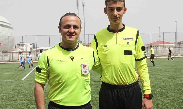 Baba-oğul hakemler beraber maç yönetti