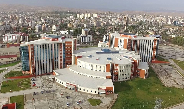Bayramda hastanede yoğun mesai: 18 bin 324 kişiye hizmet verildi