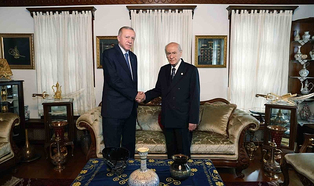 Cumhurbaşkanı Erdoğan, MHP Lideri Bahçeli'yi ziyaret etti
