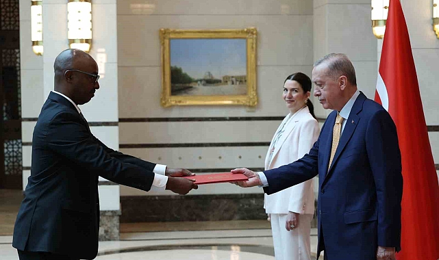 Cumhurbaşkanı Erdoğan'a Ruanda ve Nikaragua büyükelçilerinden güven mektubu