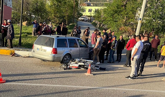 Ermenek'te Motosiklet ve Otomobil Çarpıştı: İki Yaralı