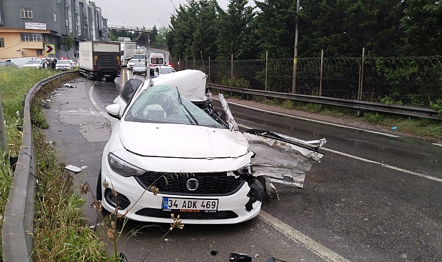 Kamyon ile otomobil çarpıştı: 2 ölü, 4 yaralı