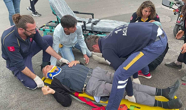 Otomobil ile elektrikli bisiklet çarpıştı: 2 yaralı