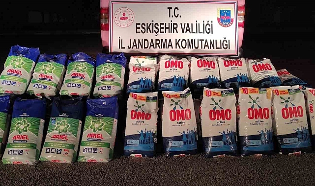Piyasaya sahte ve kaçak deterjanları sürmeye hazırlanan şahıs yakalandı