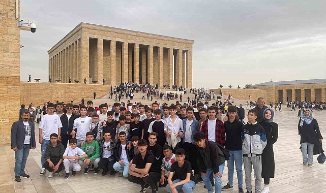 STSO, Sivas MTAL öğrencileri için Ankara kültür gezisi düzenledi