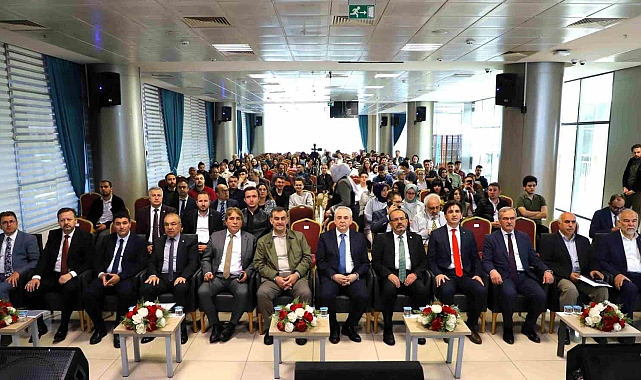 "5Ü1K Konya Üniversiteleri Kariyer Fuarı 24" KTO Karatay Üniversitesi ev sahipliğinde başladı