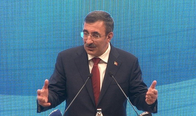 Cumhurbaşkanı Yardımcısı Yılmaz, Türkiye-Azerbaycan İş Forumu'na katıldı