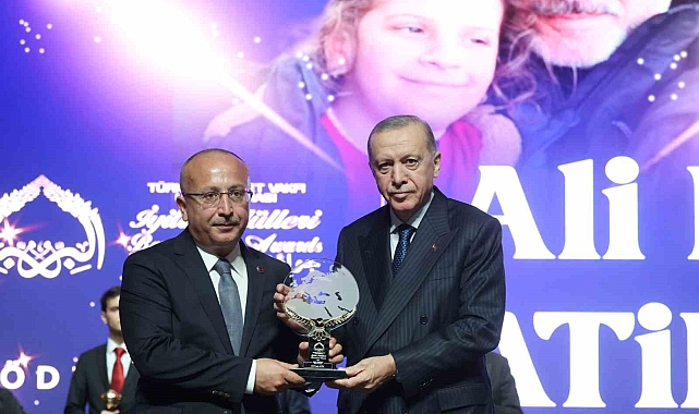 Depremde Hatay'a koordinatör vali olarak atanan Atik: "Ben orada hastalığımı unuttum"