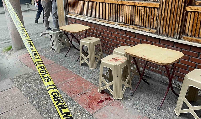 İki arkadaş arasındaki alacak verecek tartışması kanlı bitti