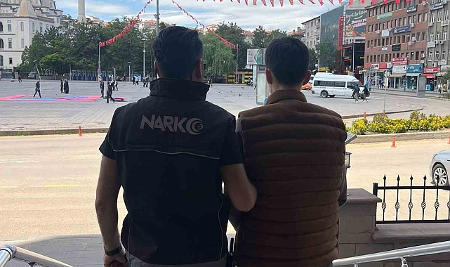 Kırıkkale'de 9 yıl 11 ay hapis cezasıyla aranan hükümlü cezaevine teslim edildi