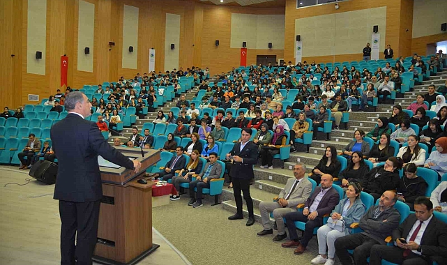 Lise öğrencilerine KAEÜ tanıtımı yapıldı