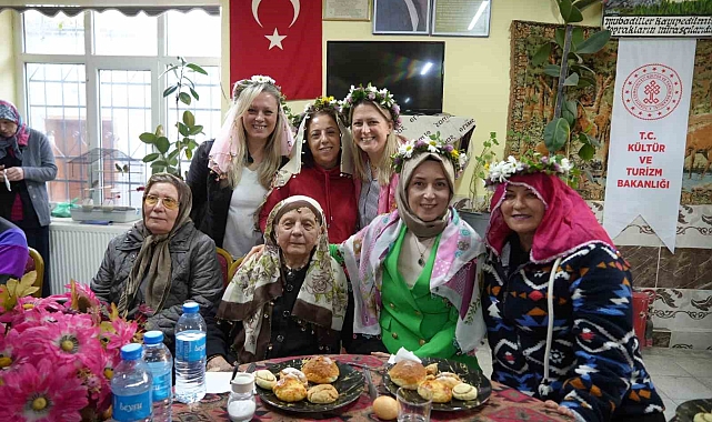 Niğde'de baharın gelişini müjdeleyen Hıdırellez düzenlenen etkinlikle kutlandı