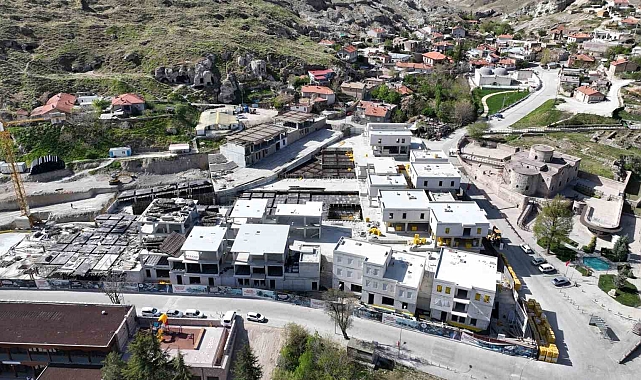 Sille Kapalı Otopark, Karma Yapılar ve Meydan Düzenlemesi Projesi yapımı devam ediyor
