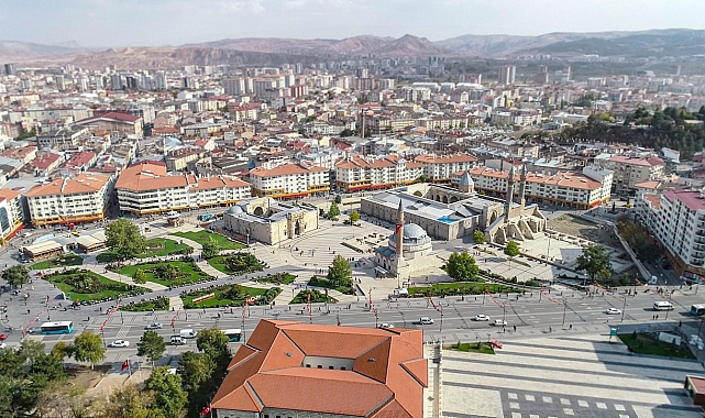 Sivas'ta 105 bin genç yaşıyor
