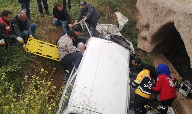 Takla atarak menfeze düşen otomobil hurdaya döndü: 1 ölü