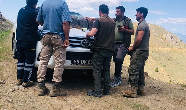 Yasadışı avlanan 4 kişi suçüstü yakalandı