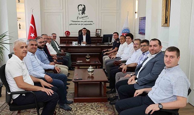 Başkan Özdoğan ilçe yönetimi ile bayramlaştı