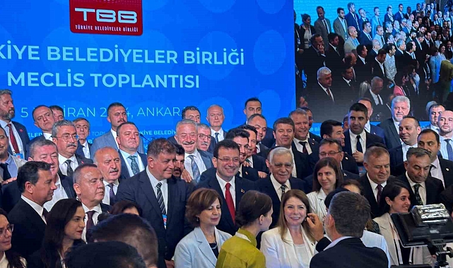 Ekrem İmamoğlu TBB Başkanı seçildi