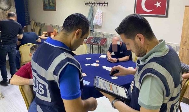 Kırıkkale'de polis denetimleri: 197 kişi sorgulandı, 6 araca ceza kesildi