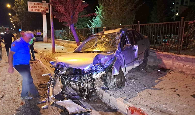 Otomobil hastanenin duvarına çarparak durabildi: 1 yaralı